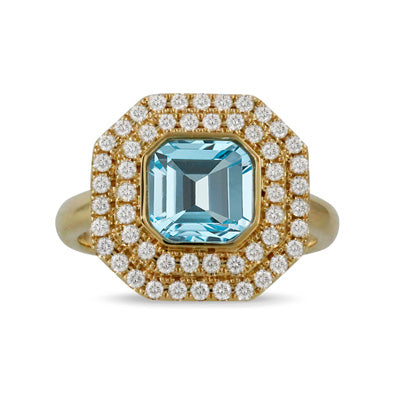 Sky Blue - 18k Yellow Gold Diamond Ring With Light Blue Topaz Center Stone