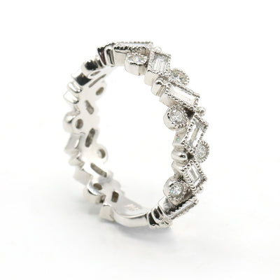 14K White Gold Baguette + Round Brilliant Cut Diamond Band