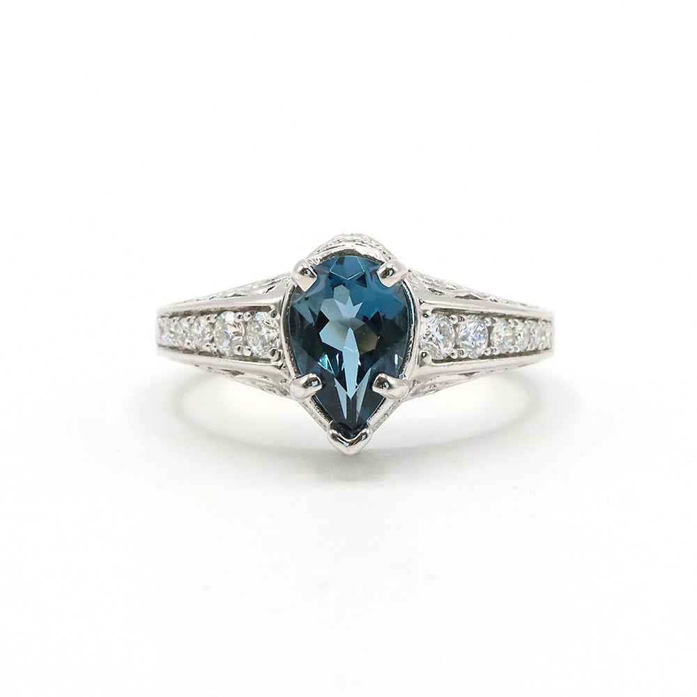 18K White Gold Amavida London Blue Topaz Diamond Ring
